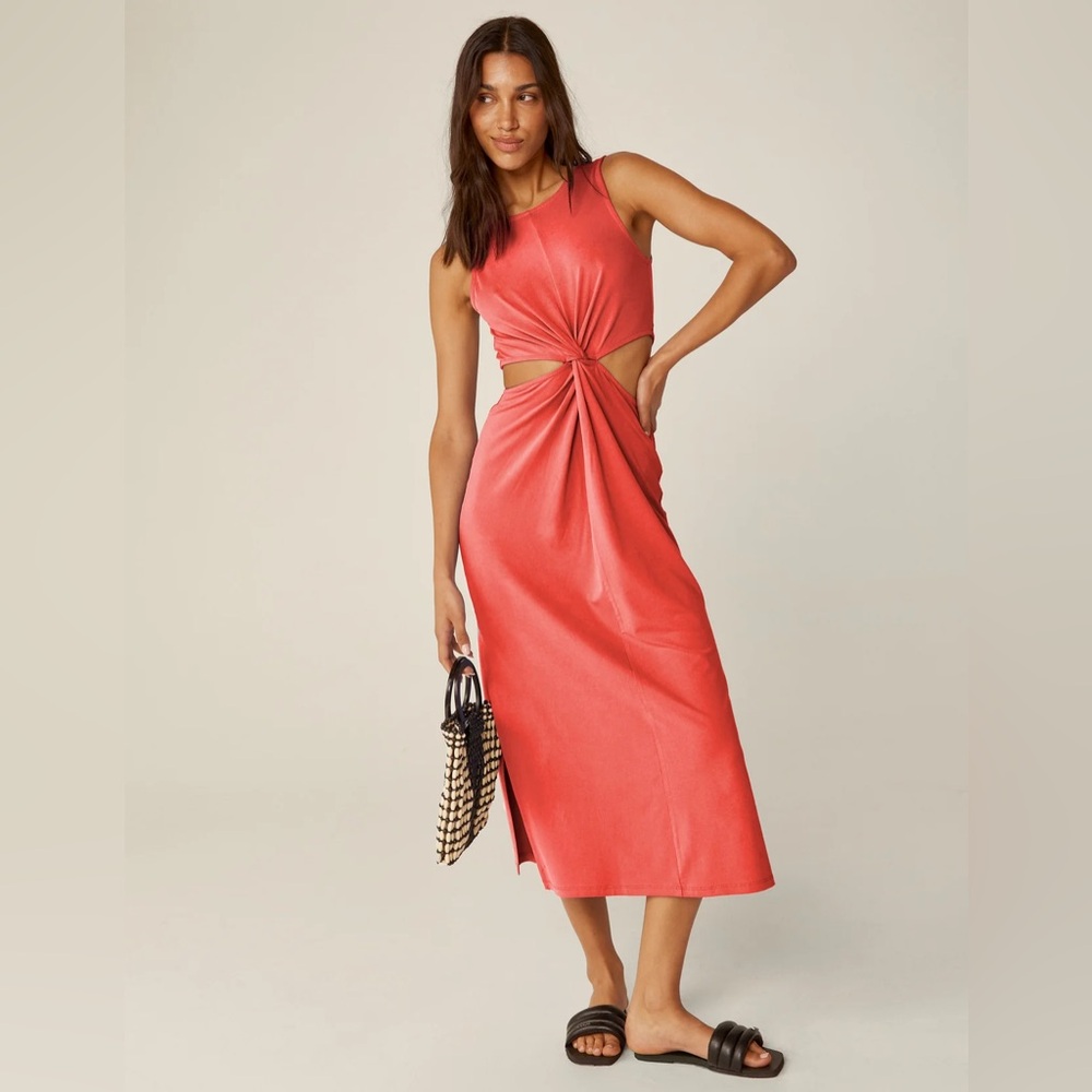 NWOT Beyond Yoga Around the World Dress M
